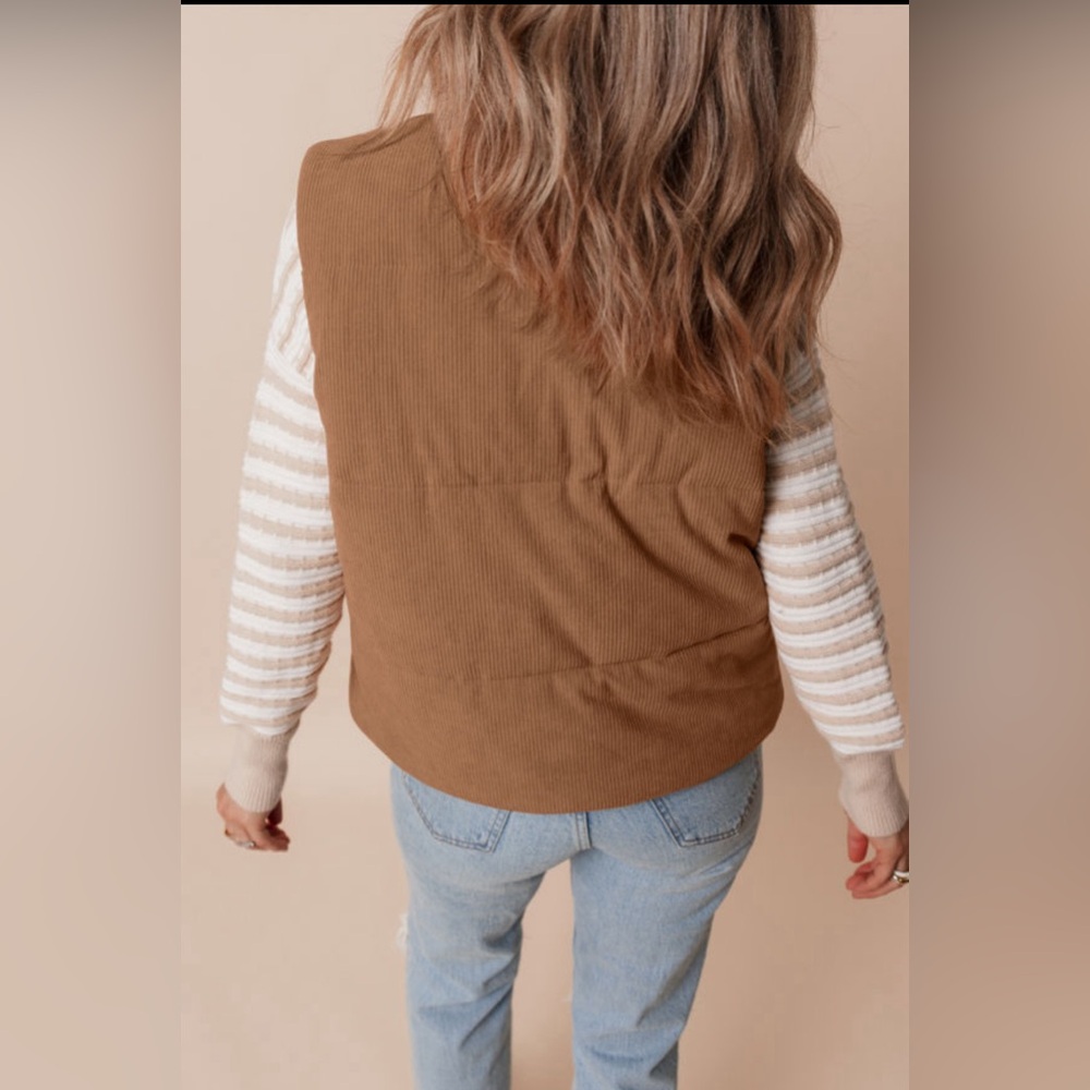 Victoria corduroy zipped vest - Picture 2 of 3